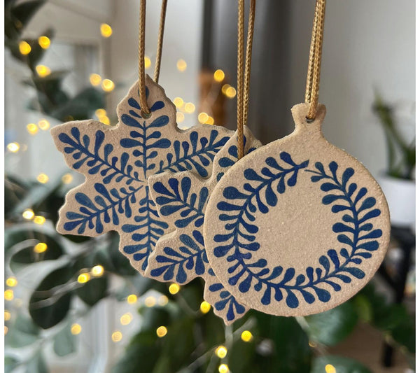 HANDBUILD ORNAMENTS